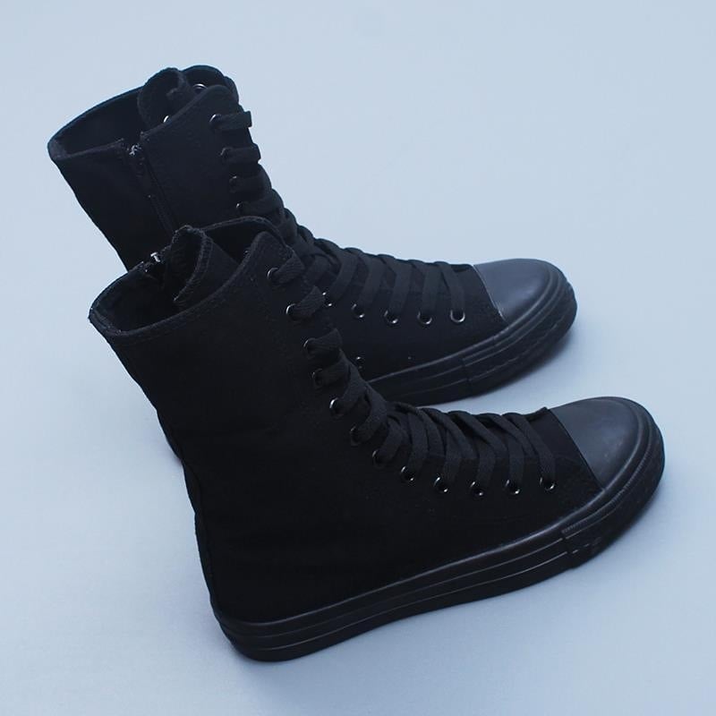 Sieviešu auduma kedas ar sānu rāvējslēdzēju, augstuma palielinošā iekšējā zolīte, gumijas zole