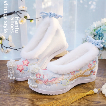 Moteriški audiniai bateliai Hanfu įkvėpti moterims su siuvine mazgu ir gyvūnų motyvu, pūkuota vidinė dalis, viršus - medvilnė, guminis padas, klinas 6–8 cm