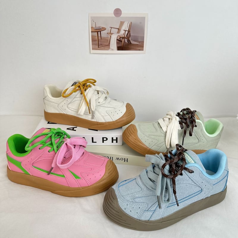 Sieviešu audekla kurpes, Korejas Harajuku stils, zems augšdaļa, šņorēšana, augšdaļa: mākslīgā PU, zole: gumija, iekšējā sieta oderējums, pavasaris 2024