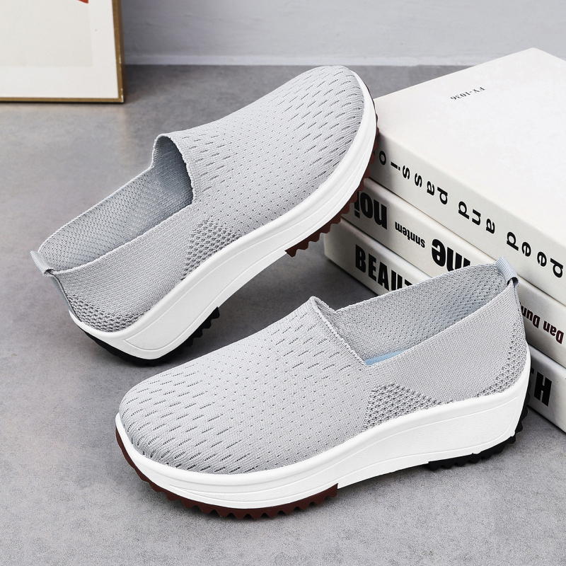 Ženske platforme cipele od mreže, slip-on dizajn, platforma, visina pete 3–5 cm, EVA uložak