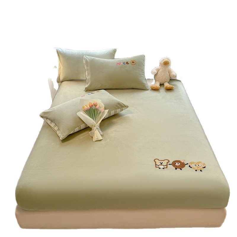 Prekrivač za krevet od velura, 3-djelni set, izšiven, reaktivno bojanje, moderan minimalistički stil
