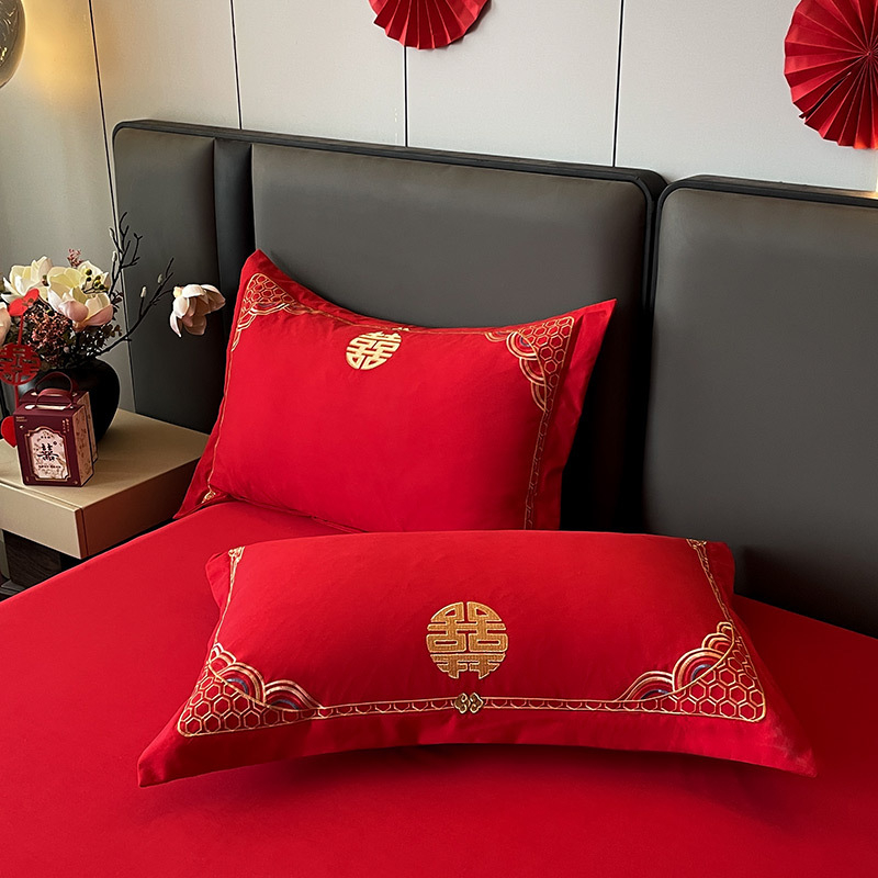 Pulmade jaoks neljaosaline voodipesukomplekt, tikandiga ja reaktiivse trükiga ning värvimisega, kohandatav, keemiliste kiudude materjal