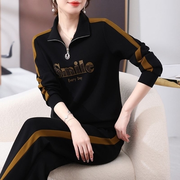 Női koreai stílusú karcsúsított, két darabos sportos szett, hosszú ujjú pulóverrel és nadrággal, poliészter, őszi 2024