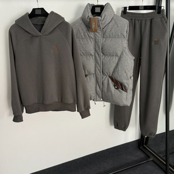 Zimski trodijelni set s geometrijskim uzorkom: kožno-pamušna vesta, kapuljača fleece i fleece hlače joggerice