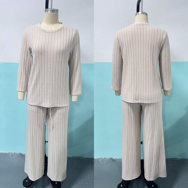 Ženski zimski dvodijelni set od rebraste tkanine s flis podstavom, s pojasom i džepovima, casual stil