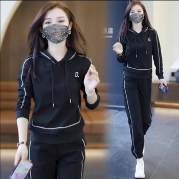 Két darabos női sportos szett – poliészter 90–95%, spandex <30%, hosszú ujjú, 2023 ősz, városi stílus