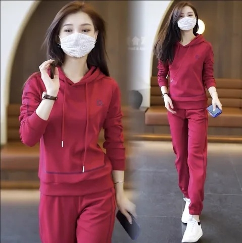 Két darabos női sportos szett – poliészter 90–95%, spandex <30%, hosszú ujjú, 2023 ősz, városi stílus