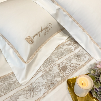 Négy részes ágyneműszett hímzéssel, szállodai stílusú luxus, 100% pamut, reaktív festés, egész éves használatra