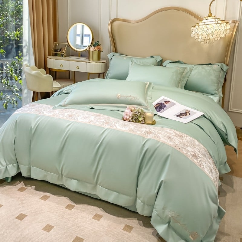 Négy részes ágyneműszett hímzéssel, szállodai stílusú luxus, 100% pamut, reaktív festés, egész éves használatra