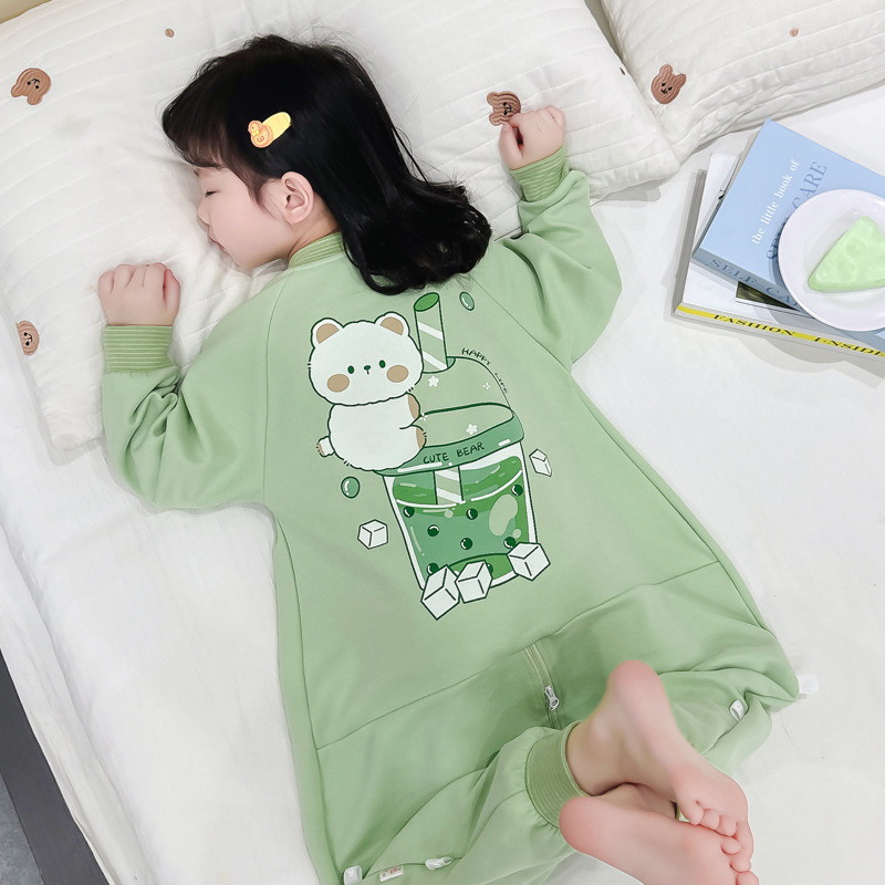 Baba alvózsák három évszakos, hőre érzékeny bársonyból, hosszú ujjú, nedvességelvezető bélés, mesefigurás mintával, 0–6 éveseknek