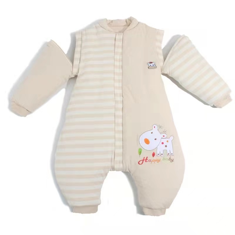 Gyerekeknek szóló alvózsák osztott lábakkal, vastag téli töltettel, selyemrost töltelékkel, külső és bélés 95% feletti pamutból, levehető ujjaival.