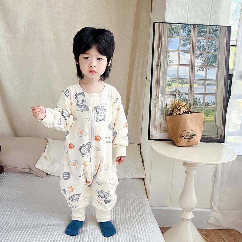 Gyerekeknek szóló két rétegű pamut alvózsák, tiszta pamut töltéssel, karikatúra mintával, lábakkal elválasztott kialakítással, tél–tavasz–őszre