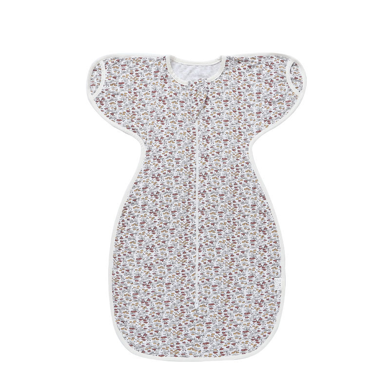 Újszülött babáknak swaddle kialakítású alvózsák, modal anyag és bélés, nylon cipzár