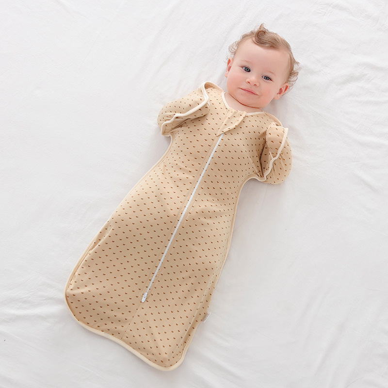 Újszülött babáknak swaddle kialakítású alvózsák, modal anyag és bélés, nylon cipzár