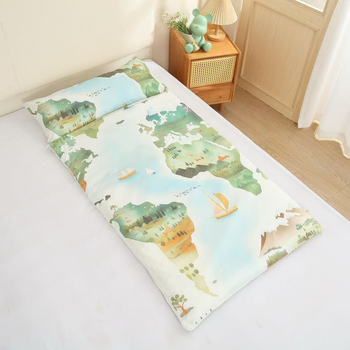 Laste talvine magamiskott eemaldatava disainiga, 100% puuvillane kangas, täide kaal 2–2,5 kg, täidis kiud, stiil karikatuur