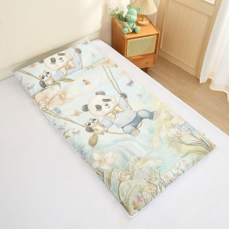 Laste talvine magamiskott eemaldatava disainiga, 100% puuvillane kangas, täide kaal 2–2,5 kg, täidis kiud, stiil karikatuur