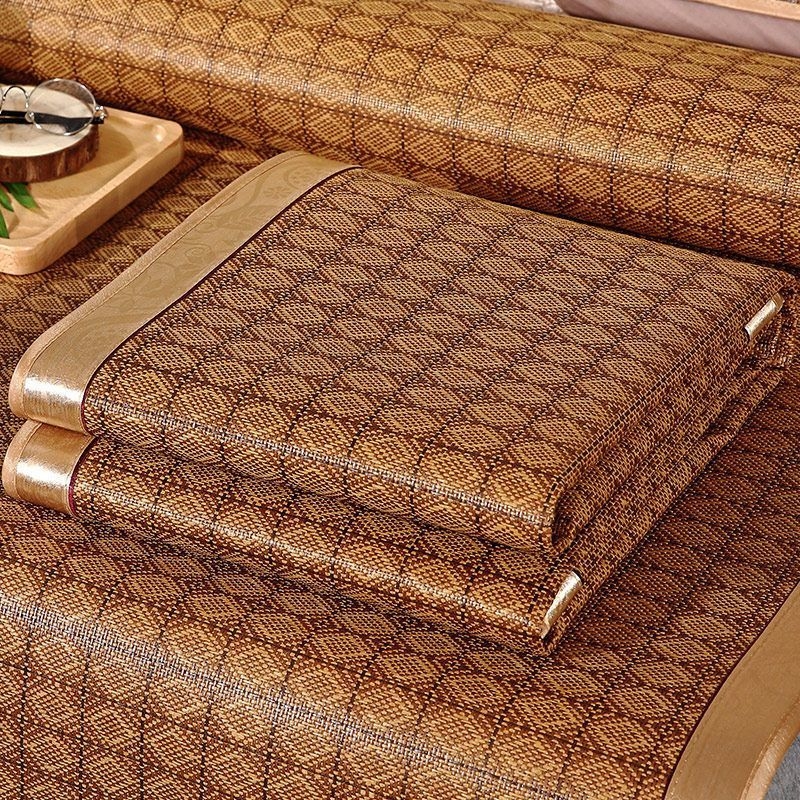 Ljetna prostirka za hlađenje s ratanskom pletenom i ice silk materijalom; veličine: 2 m ratana prostirka, 1,5 m ice silk prostirka i 0,6 m dječji slameni prostir.