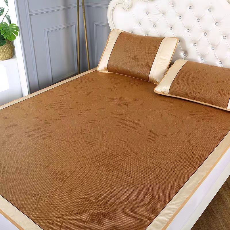 Ljetna prostirka za hlađenje s ratanskom pletenom i ice silk materijalom; veličine: 2 m ratana prostirka, 1,5 m ice silk prostirka i 0,6 m dječji slameni prostir.