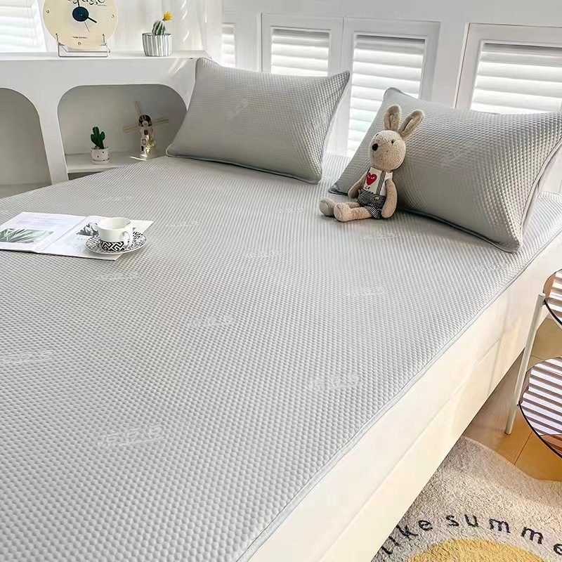 Trodijelni set Ice Silk jedne boje, s elastičnom navlakom za madrac