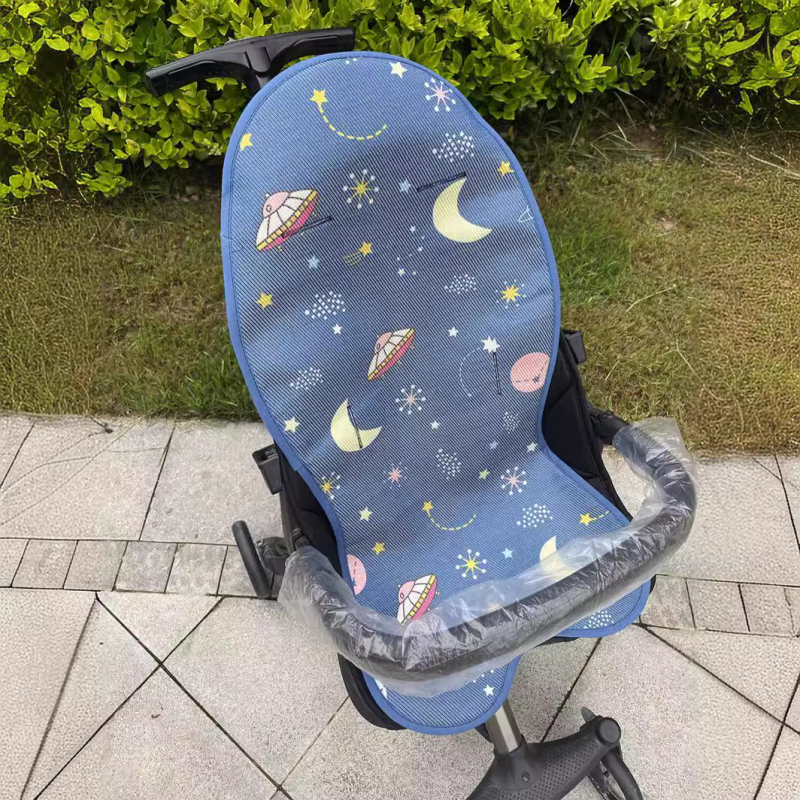 Автомобилна седалка (Ice Silk текстил; Марка Le Lebo; Категория: Car Seat)