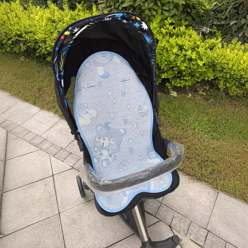 Автомобилна седалка (Ice Silk текстил; Марка Le Lebo; Категория: Car Seat)