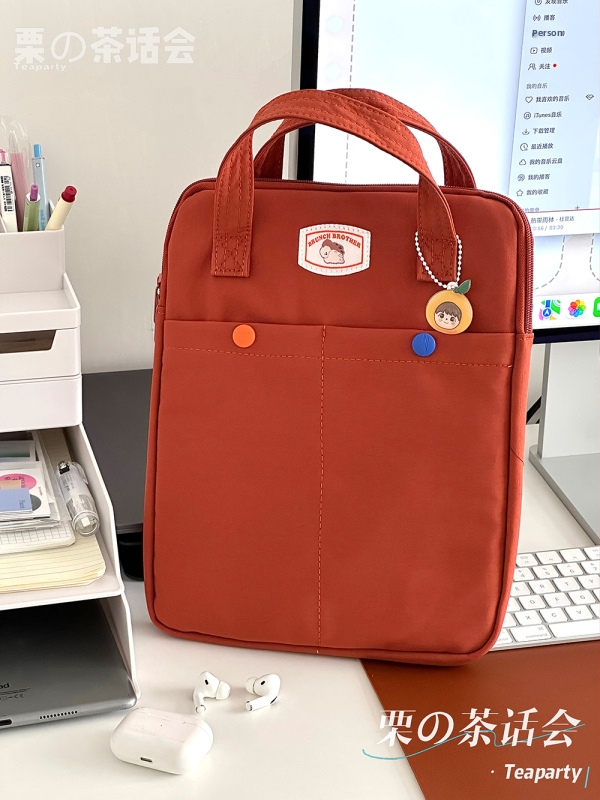 Lengvas nešiojamojo kompiuterio dėklas su šilko gėlių raštu, unisex, modelis 69850, įdėklas: kita tekstūra, pavasaris 2025