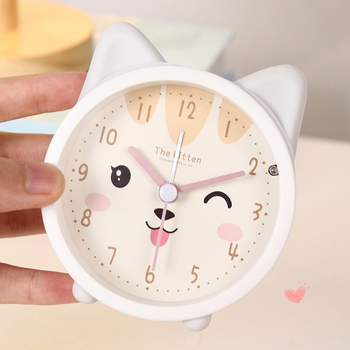 Stolni sat s karikaturnim dizajnom, napajan baterijom, kućište od ABS+silikona, brojčanik od plastike, jednostrani zaslon