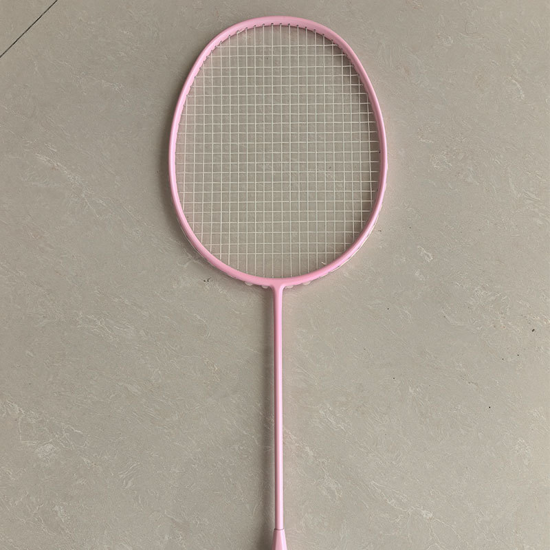 Raketa za badminton s potpuno karbonskim okvirom, težina 75–79 g, direktni udar, drška G-5