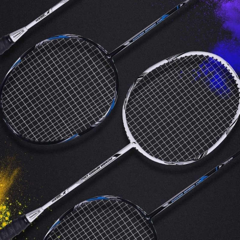 Raketa za badminton s cijelim karbonskim okvirom, težina 75–79 g, ekstra mek osjećaj, za trening