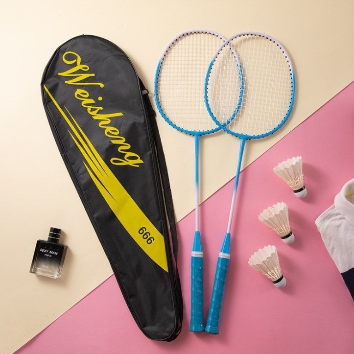 Set reketa za badminton s karbonskim okvirom, najlonskim žicama, uključuje torbu – za odrasle, studente i parove