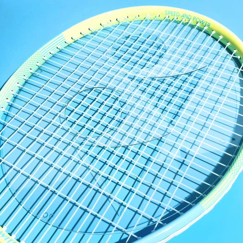 Plastična pločica za označavanje teniske rekete s LOGO šablonom i grafiti stilom perifernog dizajna za fanove Cai Xukun