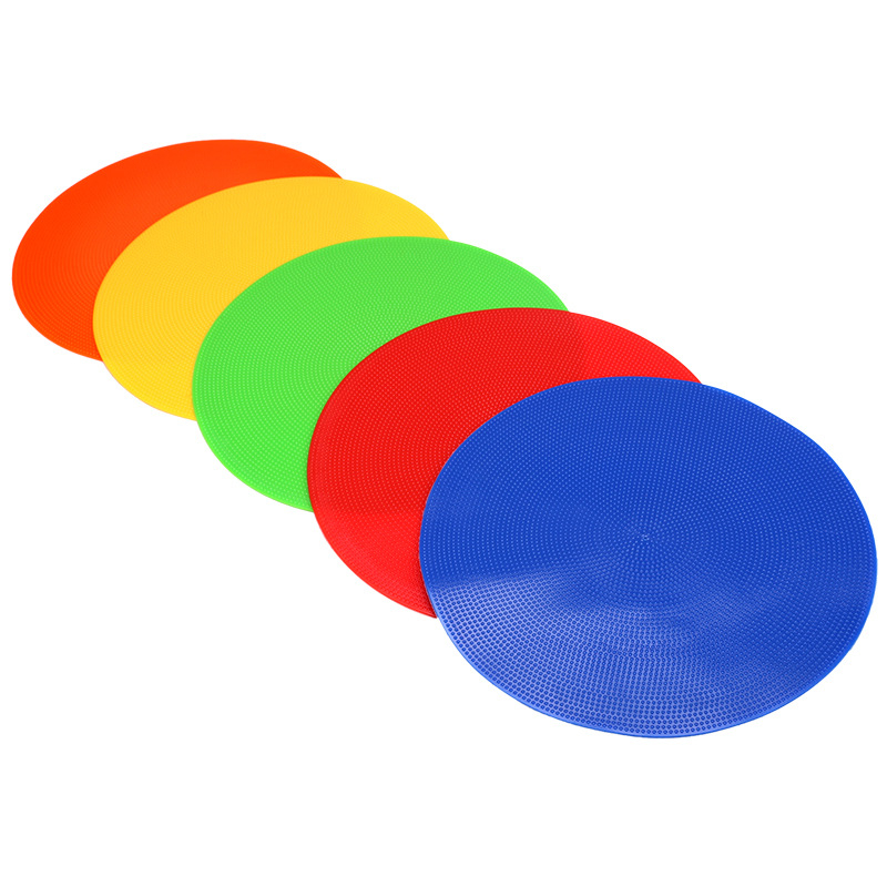 Echipamente de antrenament – Markeri PVC pentru terenul de fotbal, Personalizare disponibilă, Nai Force