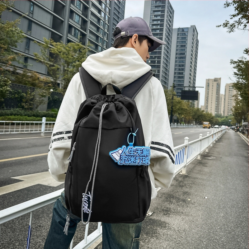 Училищна раница, унисекс, изработена от найлон, водоустойчива и ултра-лека, с извити презрамки (найлон; водоустойчива; ултра-лека; младежки кампус стил; за училище)