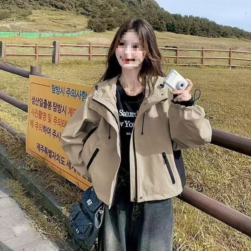 Moteriška dygsniuota striukė, Korėjos stiliaus, siauras kirpimas, rayon 70–80%, dirbtinė avis vilna, įprastos rankovės, baseball apykaklė, pavasaris 2025