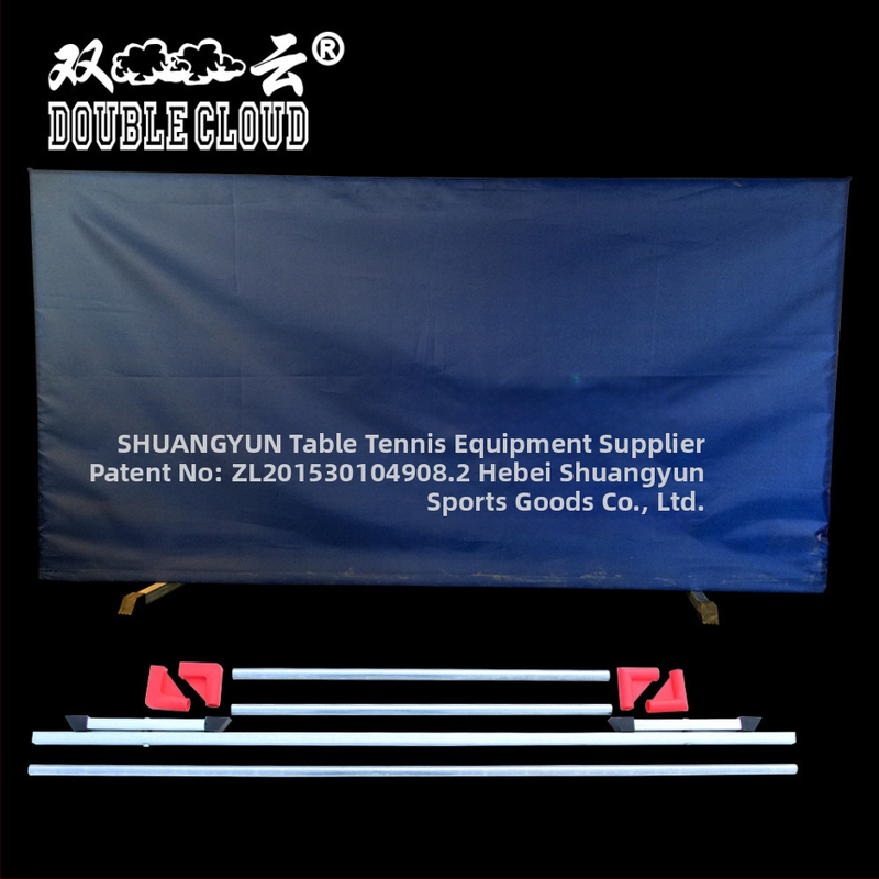 Atdalāma integrēta galda tenisa laukuma barjera ar galvanizētu cauruļu rāmi un Oxford audumu, pielāgota apstrāde, piemērota galda tenisu un citiem bumbu sporta veidiem