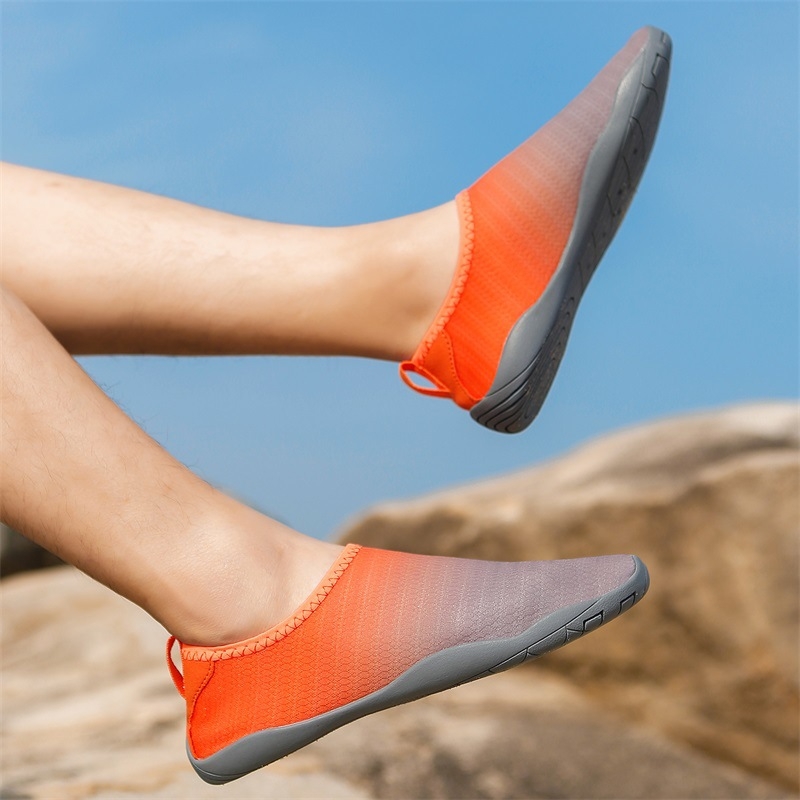 Vodene tenisice za ronjenje i rafting – mrežasti gornji dio, gumasti potplat, brzo sušenje, protuklizno, niski kroj