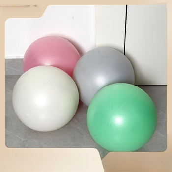 Deblja otporna na eksploziju joga lopta za Pilates s matiranom površinom, PVC, 150 g, napuhiva, mogućnost prilagodbe, podrijetlo Yiwu Zhejiang, pogodna za plesne pokrete