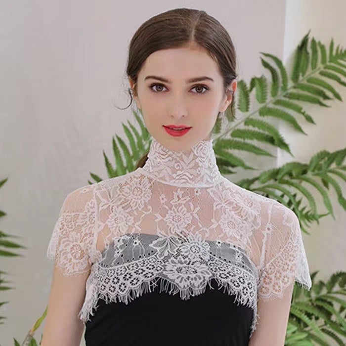 Дамски топ с полувисока имитационна яка, дантелени изрези, външен вид като вътрешна Т‑шърт, стил Япония/Корея