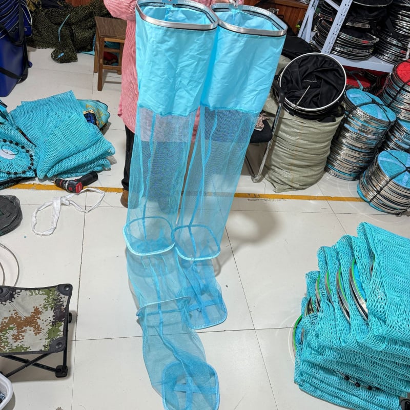 Kokkupandav nailonist kalastusvõrk-kott tiheda ruudustikuga, kiire kuivatamine