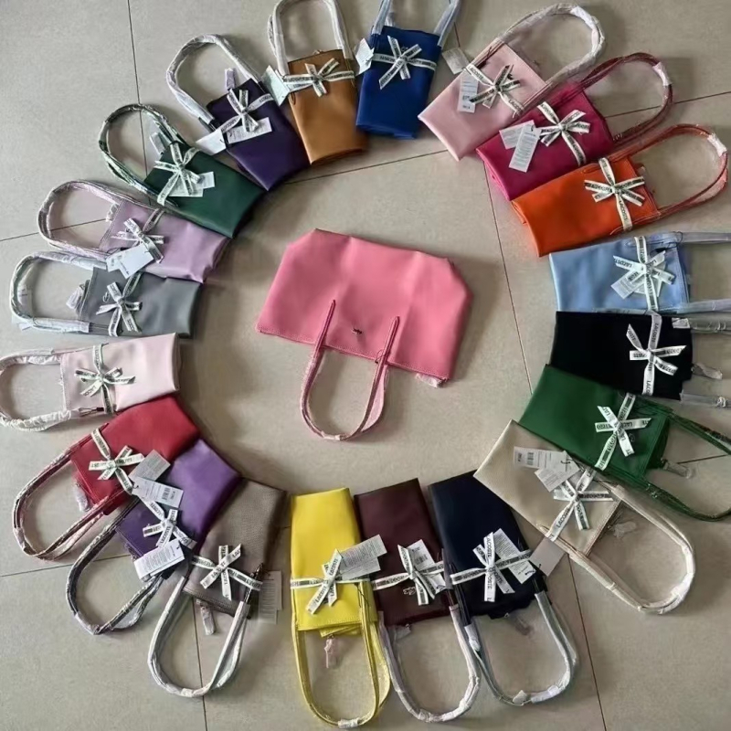 Платнена чанта-кофа с цип, PU подплата и вътрешни джобове за телефон, лична карта и лаптоп