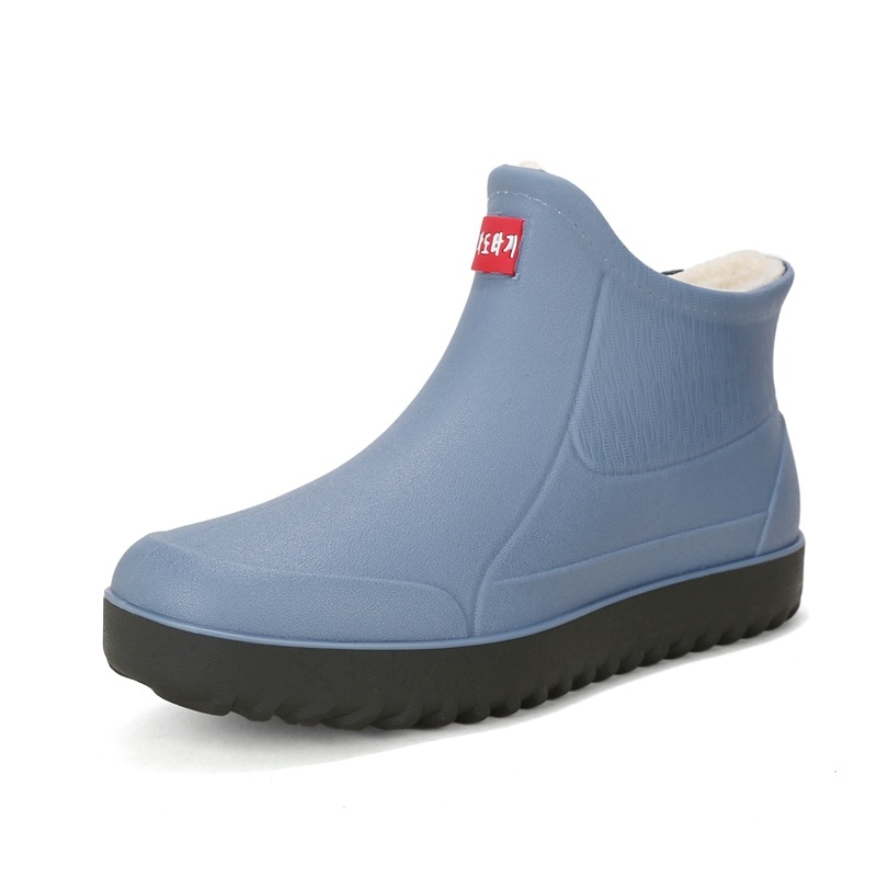 Дъждовни ботуши със средна височина на маншета, PVC горна част, пластмасова подметка, вътрешност с изкуствен пух и EVA стелка