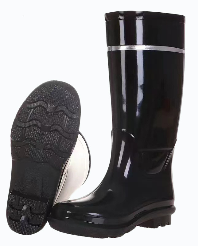 PVC дъждовни ботуши за открита индустриална и минна среда – висок маншет, рефлекторни ленти, масло- и киселинно-устойчиви, противохлъзгащи