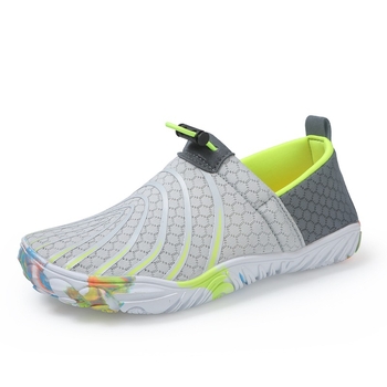 Dječje tenisice za prelazak rijeke: gornji dio od mrežaste tkanine, izdržljiva gumena đon, srednja gumena podstava, niski kroj