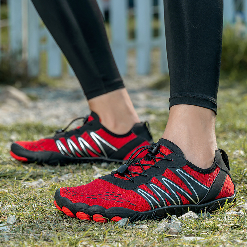 Cipele za prelazak rijeke, gornji dio od Lycra elastika, unutarnja mreža, gumeni đon, EVA srednji sloj