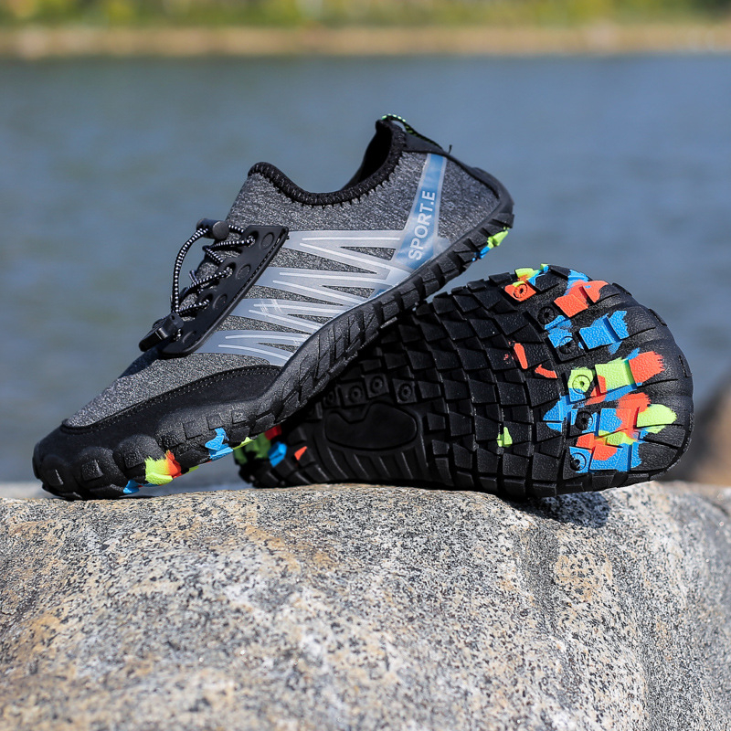 Riječne vodone cipele s elastičnim mrežastim gornjim dijelom, niski kroj, gumeni vanjski i srednji potplat, prozračne i izdržljive