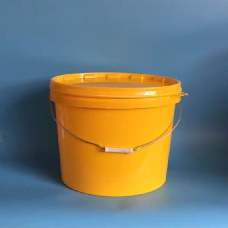 Ovalis erősített műanyag vödör élelmiszer- és horgászati felhasználásra • Anyag: Műanyag • Márka: Egyéb • Bruttó tömeg: Egyéb