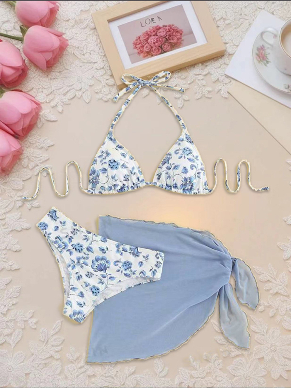 Trodjelni bikini set s floristickim uzorkom, punjeni gornji dio, brzo sušeći poliester, podstava 80%, težina 160 g, visoka elastičnost