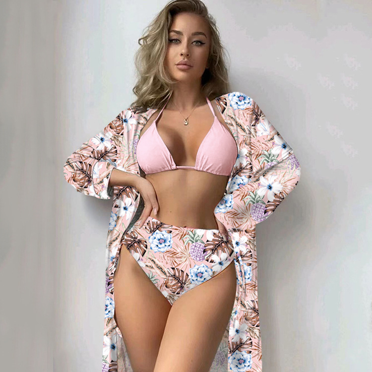 Три части бански комплект с дълъг ръкав — флорален принт, висока еластичност, подплатени гърди, полиестер 85/15, подплата 90/10