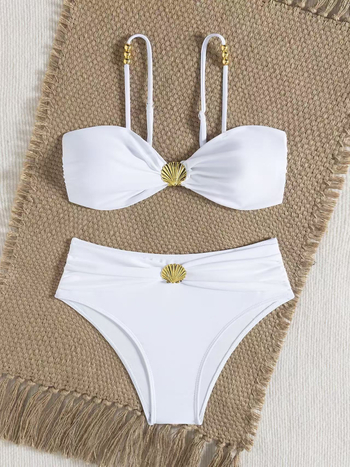 Ženski dvodijelni bikini s visokim strukom i volanima (tkanina: poliester 82%, podstava: poliester, težina: 180 g)