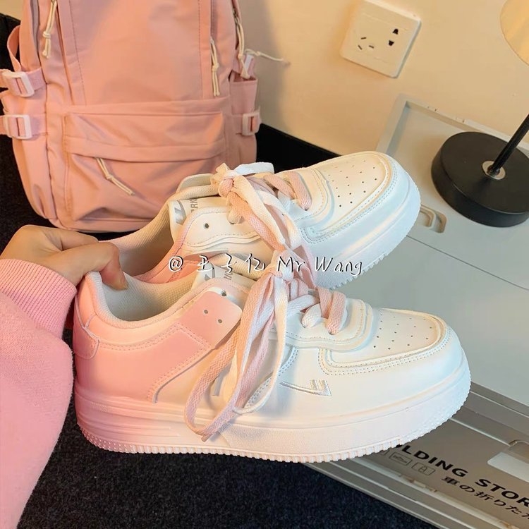 Спортно-ежедневни дамски обувки с PU горно покритие, гумена подметка, нисък профил, връзки, дишаща мрежеста подплата